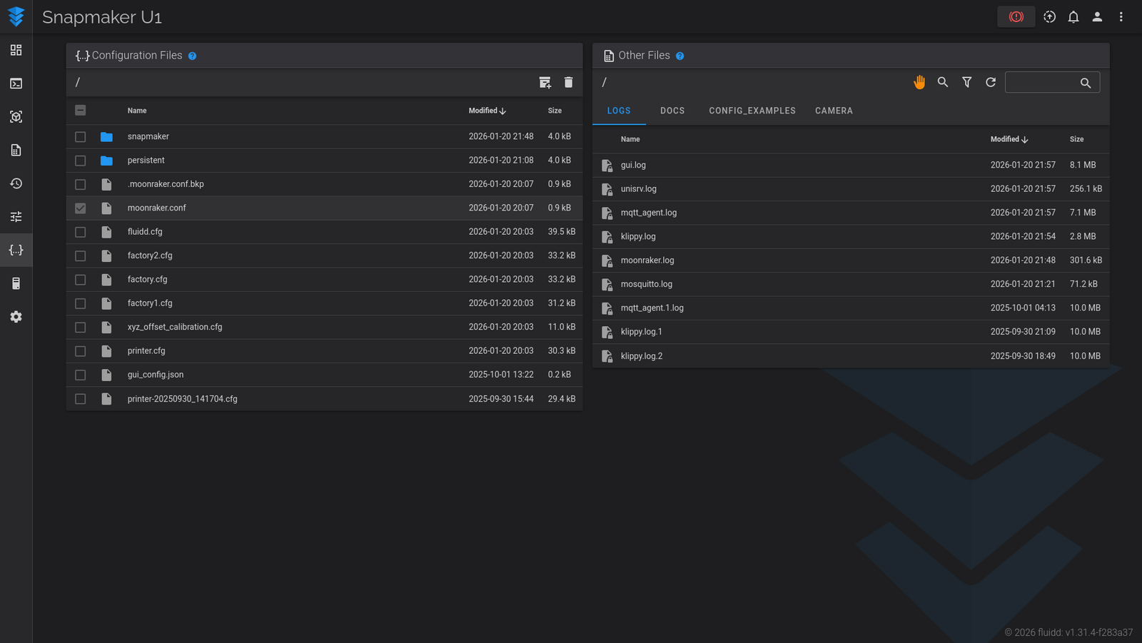Fluidd Configuration Files panel showing moonraker.conf in the file list