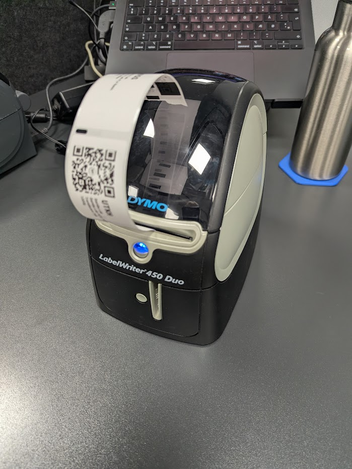 DYMO LabelWriter 450 Duo printing filament labels